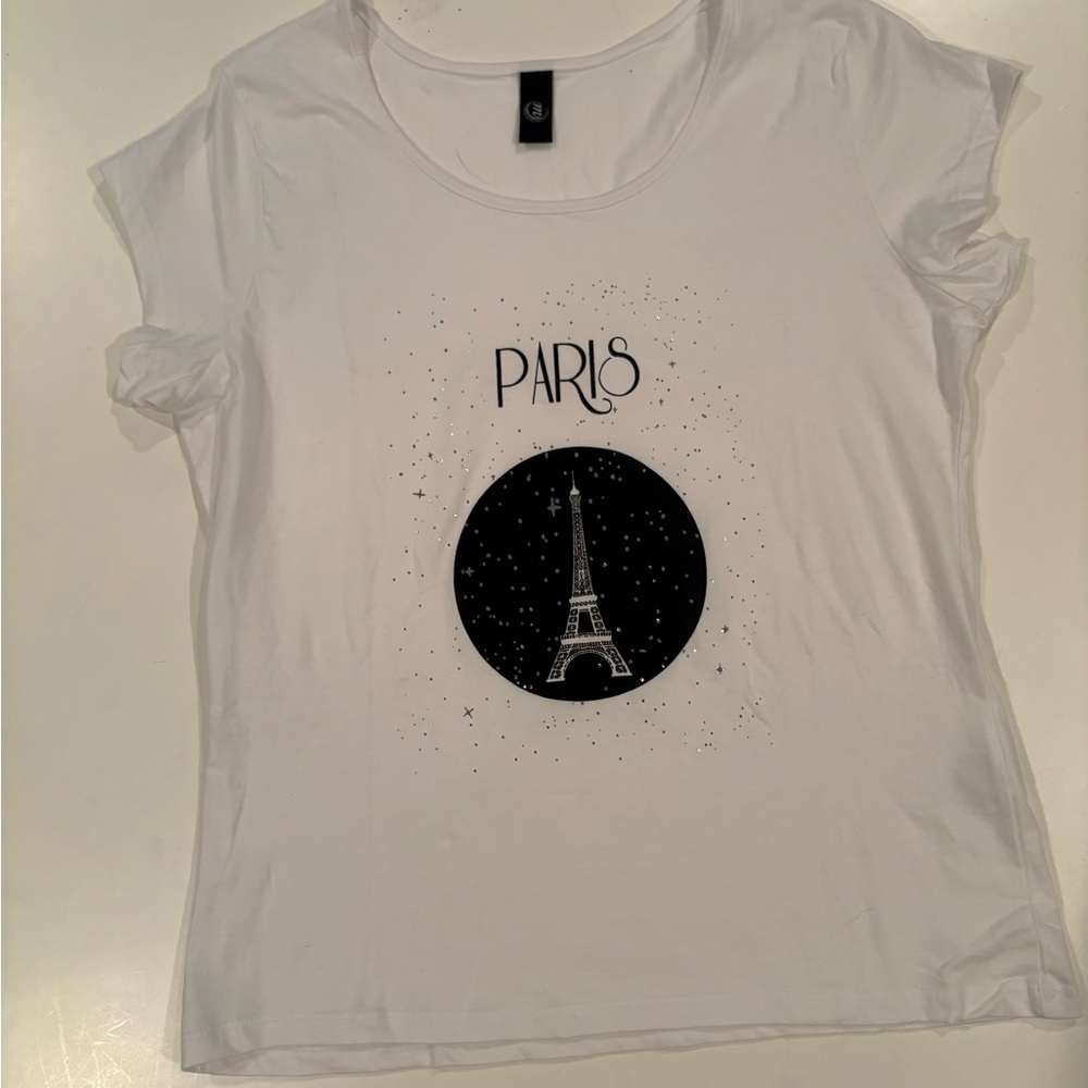 Black and White Graphic Tee with Eiffel Tower Design